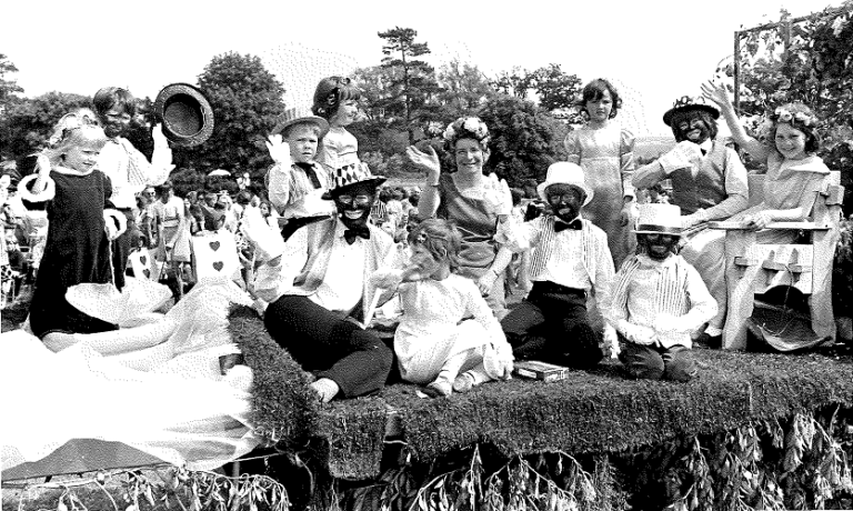 Clack and White Minstrels float Carnival 1973 500px