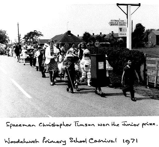 Woodchurch Primary School procession 1971 500px